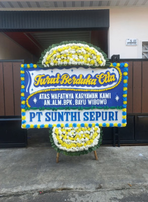 Papan Bunga Duka di Lembeh Utara