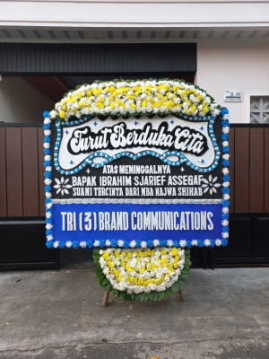 Papan Bunga Duka di Lembeh Utara